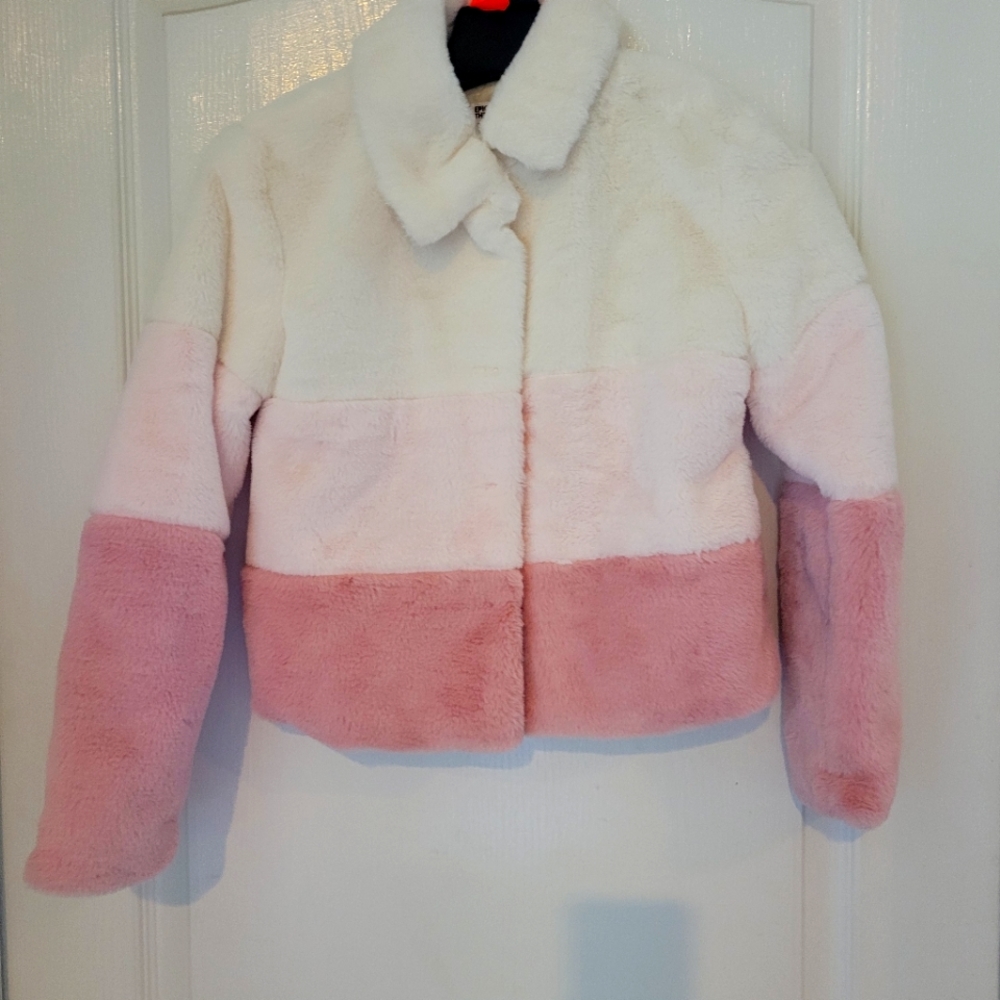 Epic Threads NWOT Fur Coat size M (10-12)